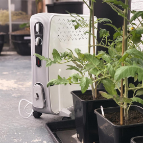 Lighthouse 2500 W Oil Free Radiator